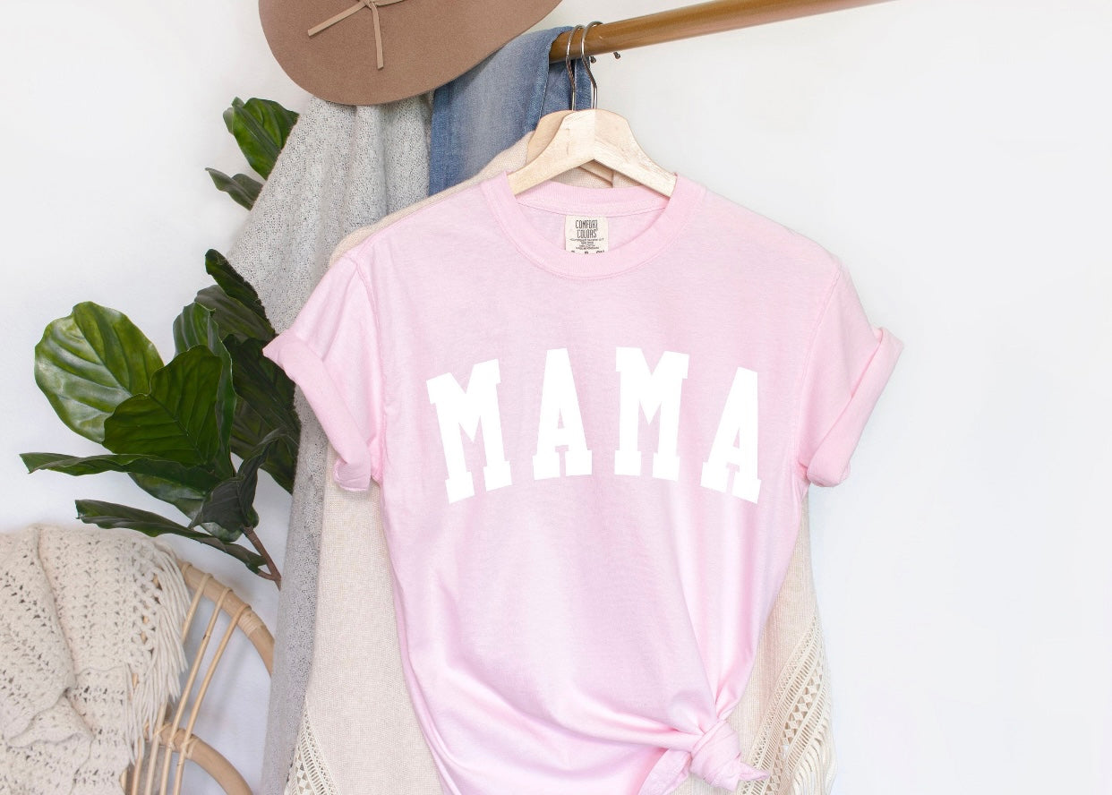 Garment-dyed MAMA Tee